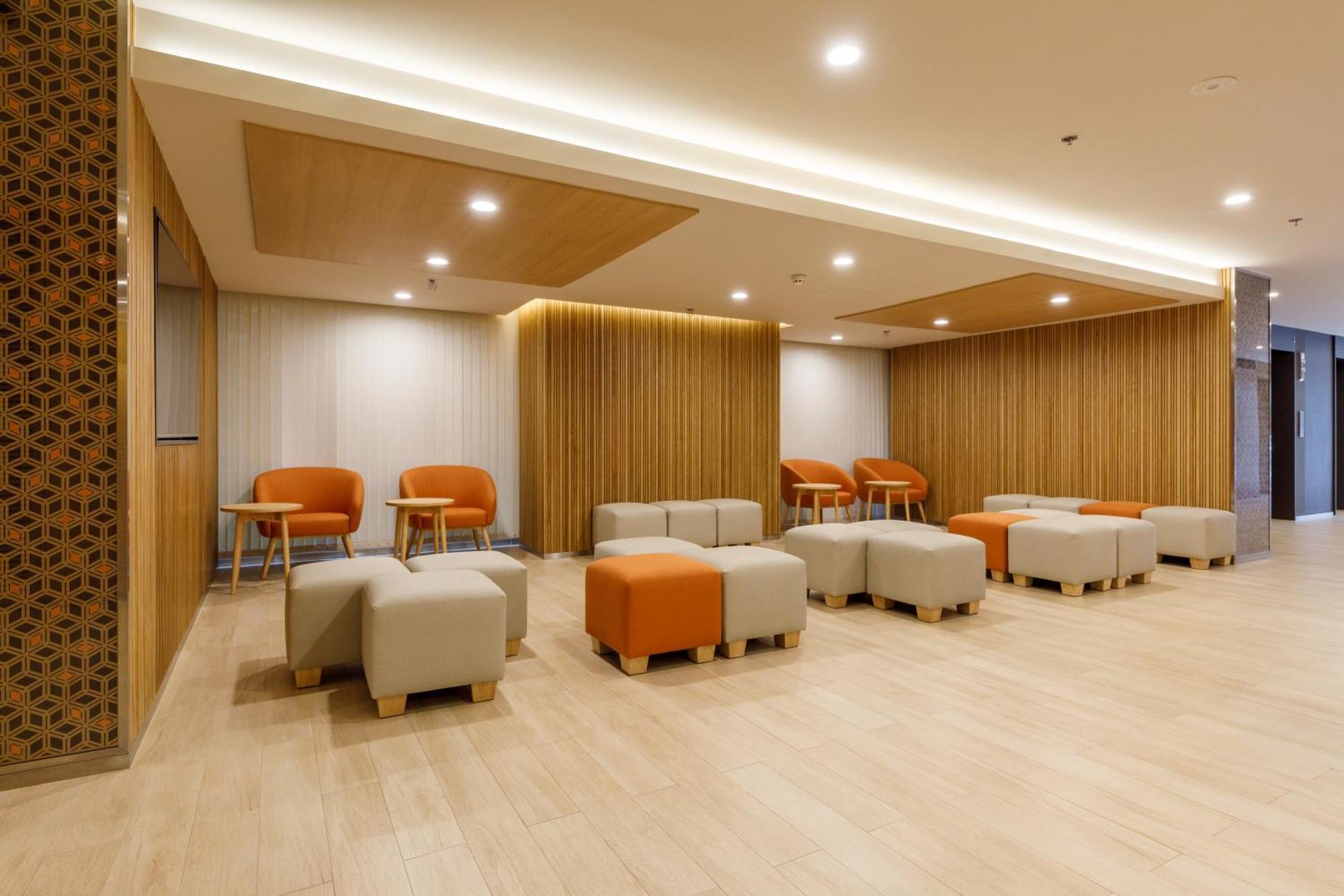 Nishitetsu Hotel Croom Bangkok Silom Exterior photo